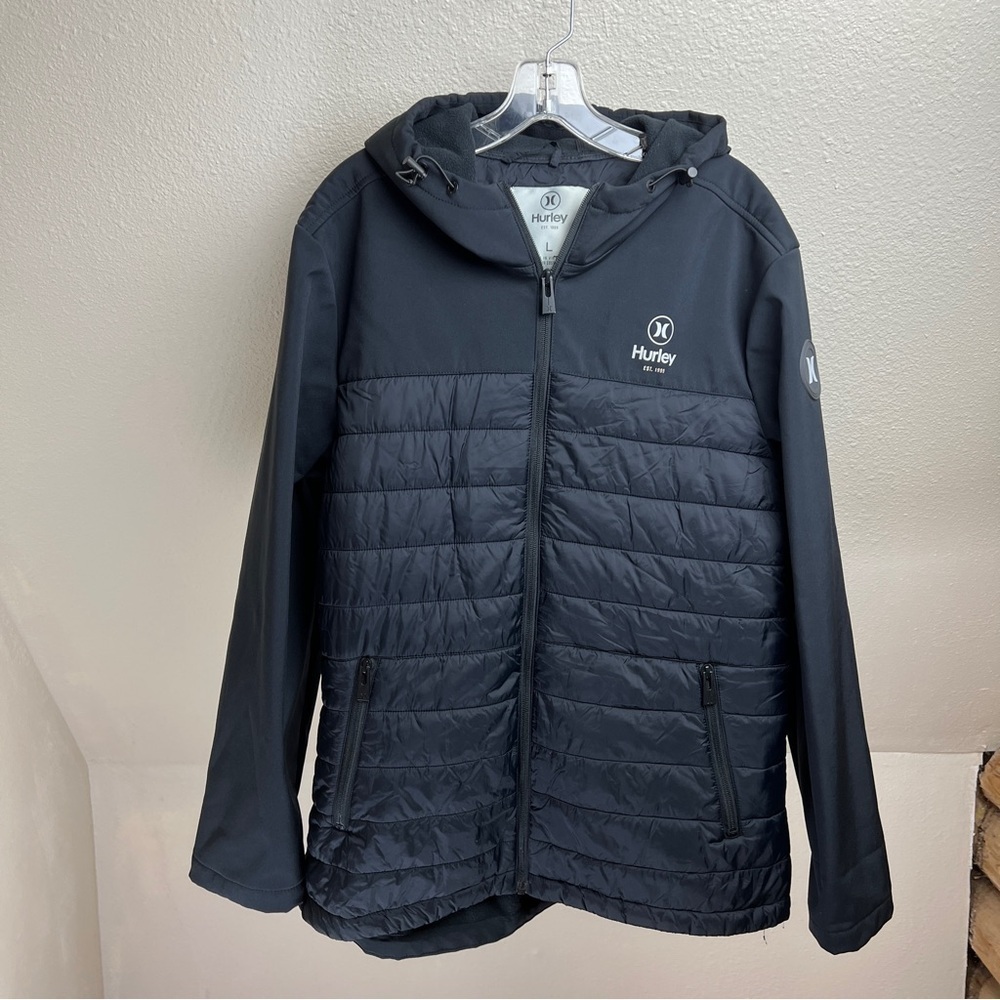 HURLEY Mens Windproof Jacket. Black. Size Large